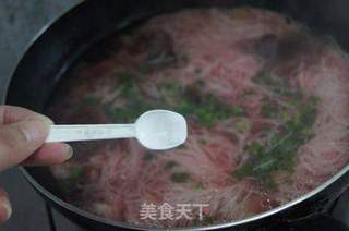 红菇肉片线面的做法步骤：8