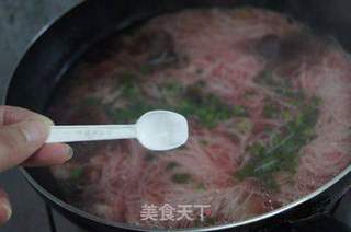 红菇肉片线面的做法步骤:8