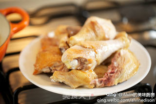 Thyme chicken with tomato sauce 茄汁鸡肉的做法步骤:4