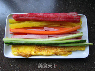 金枪鱼沙拉紫菜包饭的做法步骤:15