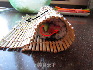 金枪鱼沙拉紫菜包饭的做法步骤:23