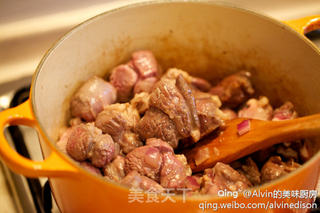 传统慢炖牛肉的做法步骤:4