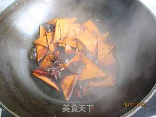 蜜汁豆干的做法步骤:12