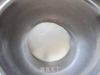 青萝卜猪肉馅饼的做法步骤:2