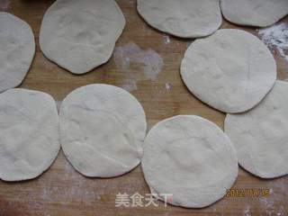 花朵绿豆沙包的做法步骤:6