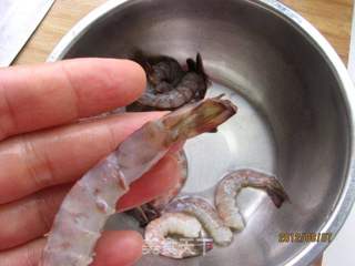 茄汁西兰花虾球的做法步骤:6