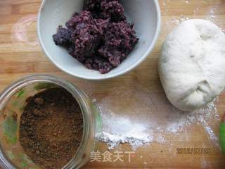 黑米红糖饼的做法步骤:2