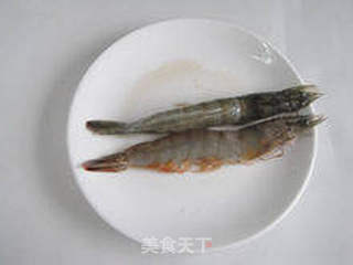 【红酒番茄焖大虾】--- 酥脆的虾、酸甜的酱的做法步骤:2