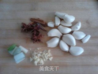 翅根烧土豆的做法步骤:3