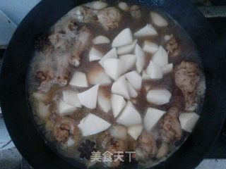 翅根烧土豆的做法步骤:10