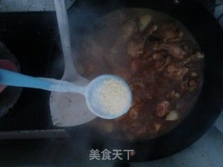 翅根烧土豆的做法步骤:11