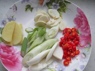 酸辣饺子火锅的做法步骤：4