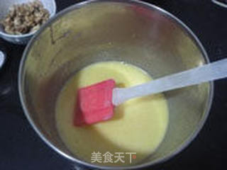 香蕉核桃玛芬的做法步骤:4