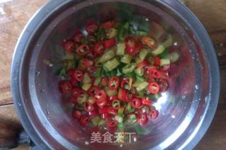 剁椒鱼头的做法步骤:7