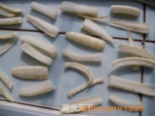 简单、开胃的下饭小菜－－－萝卜干炒豆豉的做法步骤：5