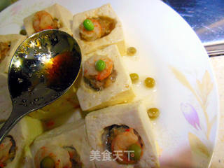 白玉镶珠——豆腐酿虾仁花样做的做法步骤:14