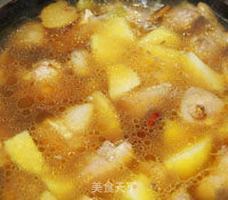 鸡腿炖蘑菇的做法步骤:7