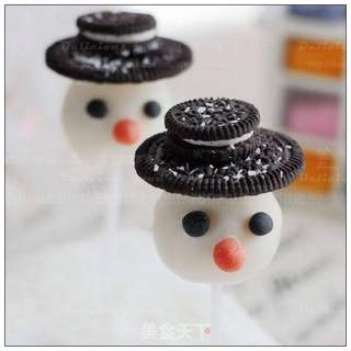 蛋糕变身------雪人棒棒糖的做法步骤:13