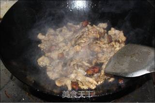 油泼辣子洋葱肉片的做法步骤:5