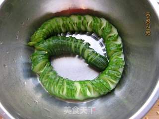 蓑衣黄瓜的做法步骤:7