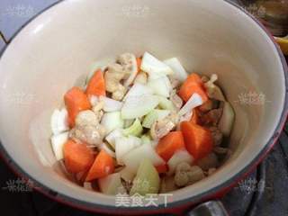 咖喱土豆鸡肉饭的做法步骤:3