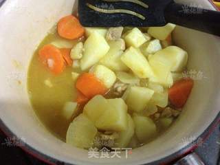 咖喱土豆鸡肉饭的做法步骤:6