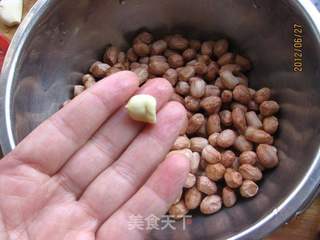 麻辣花生——酒鬼必搭的做法步骤:4