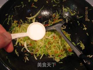 剁椒卷心菜的做法步骤:6