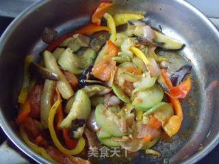 【食尚擂台西餐赛区】:地中海风情---普罗旺斯炖菜的做法步骤:9