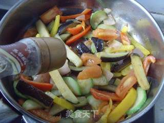 【食尚擂台西餐赛区】:地中海风情---普罗旺斯炖菜的做法步骤:8