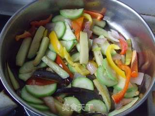 【食尚擂台西餐赛区】:地中海风情---普罗旺斯炖菜的做法步骤:6
