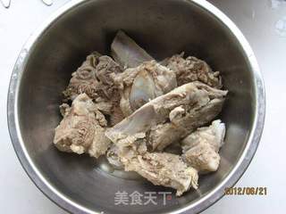 酱大骨炖粉条的做法步骤:4