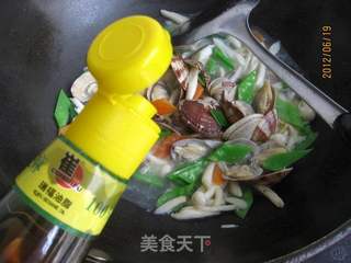 海鲜菇花蛤汤的做法步骤:11