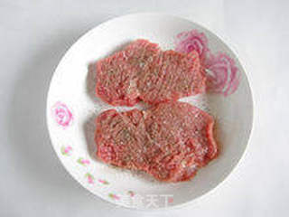 【银萝黑椒牛扒】--- 装饰食用二合一的独特吃法的做法步骤:3