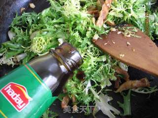 蒜香苦菊拌鱼干的做法步骤:14