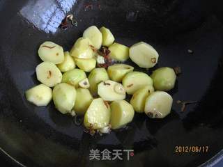 红烧小土豆的做法步骤:5