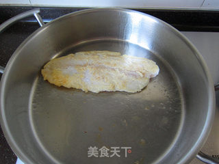 香煎龙利的做法步骤:11