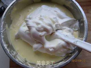 波点可可蛋糕卷的做法步骤:12