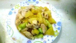 菠萝青瓜炒鸡丁的做法步骤:6
