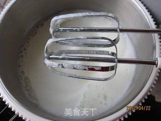波点可可蛋糕卷的做法步骤:6