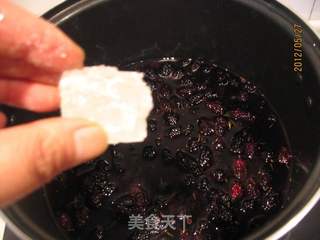 桑葚银耳羹的做法步骤:4