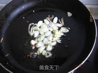 酱焖小鱼的做法步骤:2
