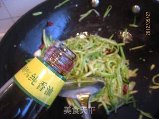 醋溜西葫芦的做法步骤:7