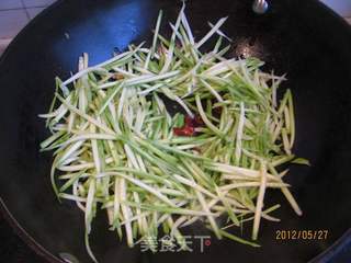醋溜西葫芦的做法步骤:4