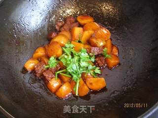 红烧土豆肉丸的做法步骤:11