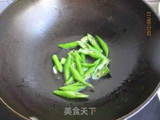 杭椒海肠的做法步骤:7