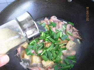 豆腐炖虾的做法步骤:12