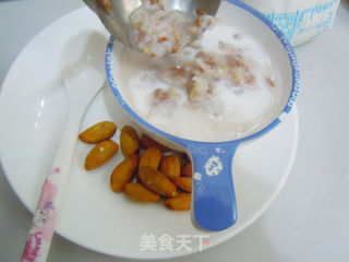【早餐记录】奶香杂粮粥的做法步骤:6