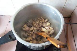 洋葱玉米烧鸡的做法步骤:5