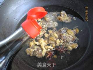 南瓜酥肉的做法步骤:7